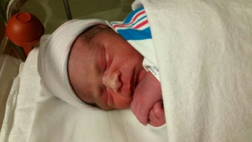 떠들썩하게 세상에 나오며 많은 축복을 받은 아기 크리스토프 레즈카노. (사진=스피릿 항공 제공)