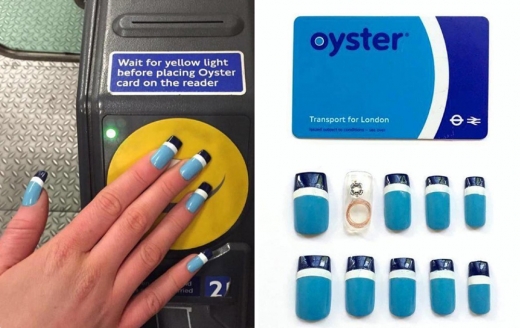 영국 런던에서 쥬얼리 디자인을 전공한 루시 데이비스가 자신의 졸업작품으로 영국의 교통카드인 오이스터 카드를 인조 손톱에 장착했다. - 루시 데이비스/인스타그램