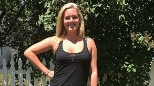 졸린 존스는 행복을 위해 자기 자신의 있는 그대로의 모습을 사랑하기로 했다.