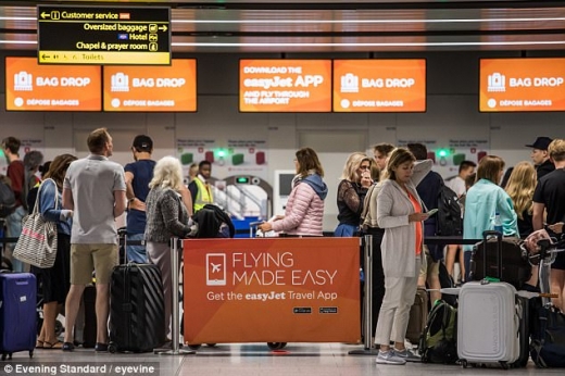 이지젯측은 사건 진상을 조사중이라고 언급했다.