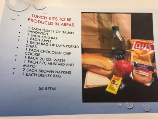 디즈니는 할인된 가격에 음식을 제공하고 있다고 반박했다.