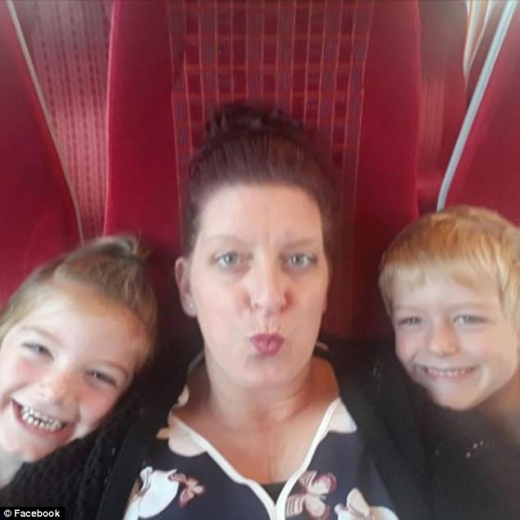 엄마 펄링은 아들의 상태를 이해하지 못하는 사람들에게 ‘나쁜 엄마’라는 비난을 받기도 했다.