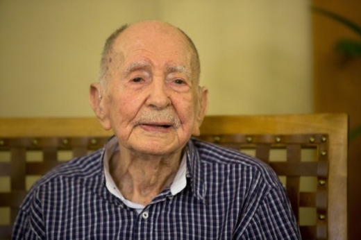 70여 년 만에 가족과 만난 홀로코스트 생존자, 사진=AP·연합뉴스