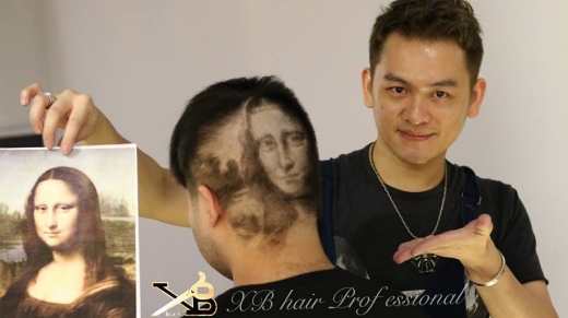 그에게 묘사 불가능한 인물은 없다.