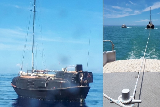 즈비그뉴 레케(54)가 7개월 동안 고양이와 함께 타고 표류하던 배(왼쪽)와 그 배를 프랑스 해안경비대가 인양하고 있는 모습.