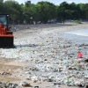 발리섬 ‘쓰레기 비상사태’…인기 해변도 심각