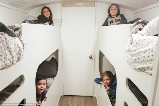 부부의 아이들 그레이슨(10), 다비(7), 디컨(5), 조베이(2).