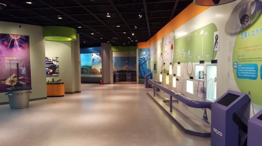 한국전력에서 운영하는 전기박물관은 전체적으로 소장품 전시 목록들이 훌륭하다