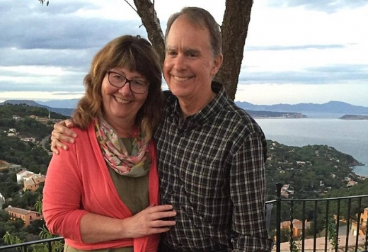 결혼 30년차 부부인 스티브(오른쪽)와 레슬리(왼쪽),지난달 남편은 아내에게 신장을 기증했다