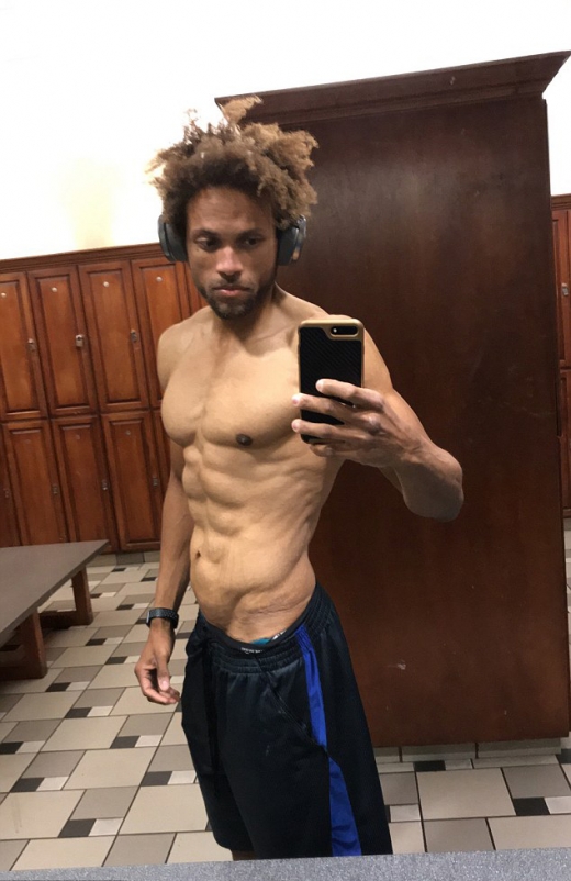 그는 체중감량을 통해 더이상 친구들에게 ‘덩치 큰 녀석’으로 불리지 않게 됐다.