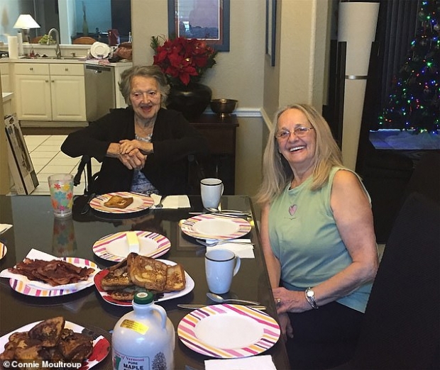 모녀는 지난 3일 69년 만에 다시 만났다.