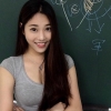 빼어난 외모로 스타 반열 오른 대만 미녀 교수 화제
