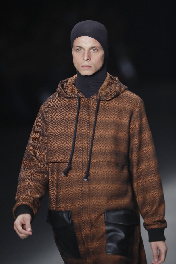 런웨이세서 넘어져 사망한 브라질 모델 탈레스 소레스(26, 활동명 탈레스 코타)/사진=AP 연합뉴스