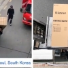 “믿기힘든 한국의 냉장고 운반법”…해외 네티즌 사이서 화제