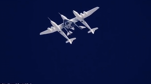 시험비행 중인 스페이스십2의 영상