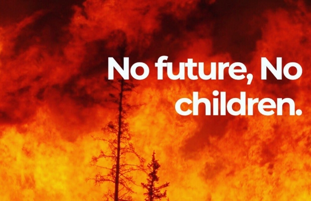 ‘노 퓨처, 노 칠드런’(#No Future, No Children) 캠페인은 온라인을 통해서도 진행되고 있다.