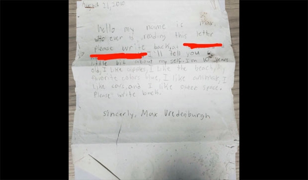 2010년 8월 맥스가 바다에 띄운 편지./사진=맥스 반덴부르그 트위터