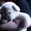 아르헨 10살 소녀 임신 충격…15세 오빠가 성폭행