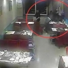 [여기는 중국] 펄펄 끓는 훠궈 육수, 옆 손님에 부어 화상입힌 남성 체포