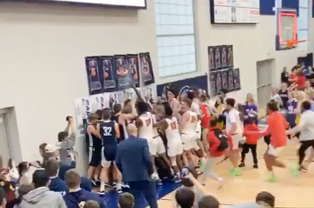 출처=매케나 리스 트위터