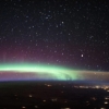 [지구를 보다] 국제우주정거장서 포착한 ‘오로라+대기광’의 만남