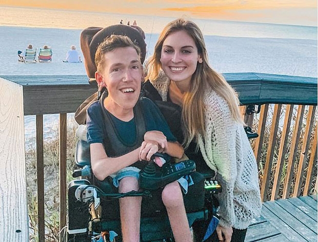 사진=한나 옐워드 인스타그램