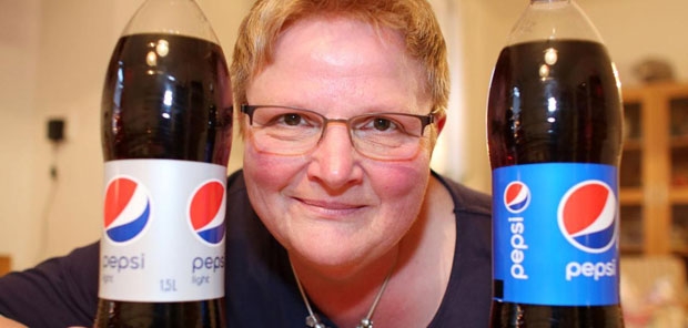 1959년 독일에서 태어난 펩시 카롤라 크론(60) 역시 부모가 콜라회사 펩시 측에서 돈을 받고 이름에 ‘펩시’를 넣은 경우다.