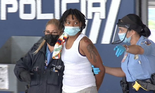 푸에르토리코 경찰은 27일(현지시간) 니시 베로니크 페인(24)을 폭행 혐의로 체포했다고 밝혔다./사진=트위터