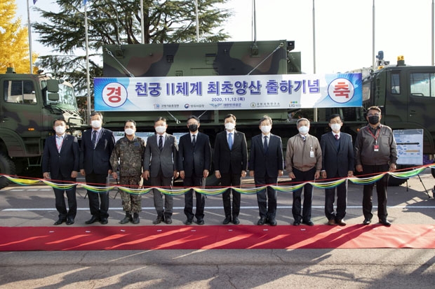 한국형 패트리어트란 별칭을 가진 천궁 II는 체계종합업체인 LIG넥스원을 중심으로 한화시스템, 한화디펜스, 기아차 등 다수의 체계업체와 중견 및 중소업체들이 참가했다. 사진=LIG넥스원