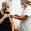 아르헨 “러시아 개발 코로나19 백신 맞으니 1% 미만 부작용”
