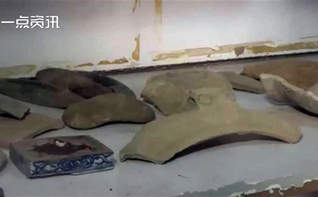 문화재당국이 땅굴에서 나온 등갓과 기와 등 유물을 조사한 결과 땅굴은 적어도 송금(宋金) 시대에 만들어진 것으로 확인됐다.