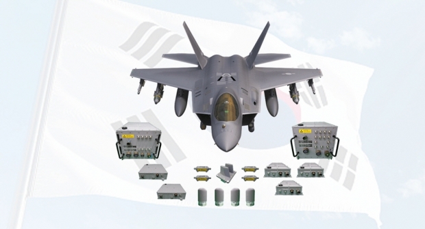 KF-X의 통합전자전체계에는 고출력의 전자방해 전파를 방사하는 ‘RF Jammer’와 채프 및 플레어를 살포하는 ‘CMDS’를 연동하는 통합전자전체계(EW Suite) 기술이 적용되었다. 사진= LIG 넥스원