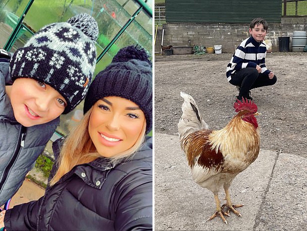 리베카 윌리엄스와 그녀의 아들 올리버(왼쪽 사진), 데릭 주니어를 바라보는 올리버의 모습.