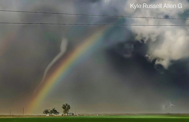 카일 러셀 앨런 G. 트위터