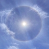 日 하늘에 뜬 둥근 무지개 ‘햇무리’ 행운 상징? 곧 태풍 불어닥친다