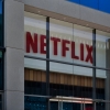 ‘오겜’으로 잘 나가던 넷플릭스, 직원들이 파업 선언한 이유