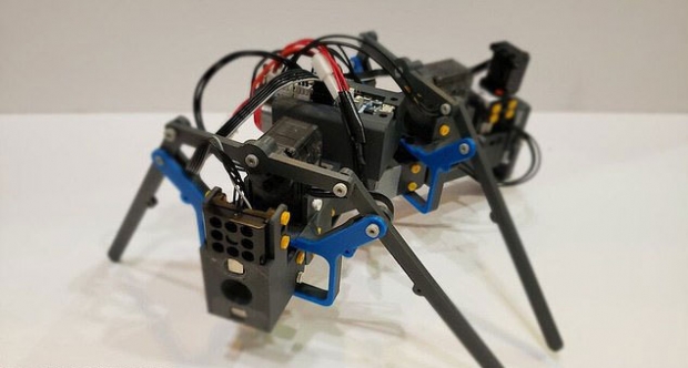 미 연구진이 개발한 로봇 개미는 3D 프린터와 재료를 구할 몇백 달러만 있으면 누구나 쉽게 만들 수 있는 것으로 전해졌다.(사진=야스민 오즈칸아이딘 제공)