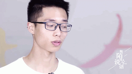 7년 전 15살 당시 자신을 괴롭히던 동급생을 칼로 찌른 뒤 사망에 이르게 한 죄로 징역 8년 형을 선고받은 중국 청년 천스한(22).