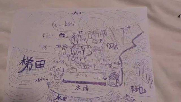 손으로 그린 지도로 33년 만에 친부모와 상봉한 중국 남성