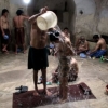 “여성은 공중목욕탕 이용 금지”…탈레반, 씻을 권리마저 빼앗았다