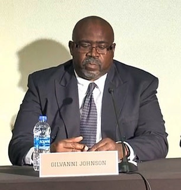 1982년부터 4년간 미식축구부에서 활동한 길반니 존슨(사진)은 지난해 기자회견에서 “앤더슨 박사에게 최소 15차례 성폭행을 당했고, 그 사실을 스켐베클러 감독에게 얘기했으나 무시당했다”고 밝혔다.