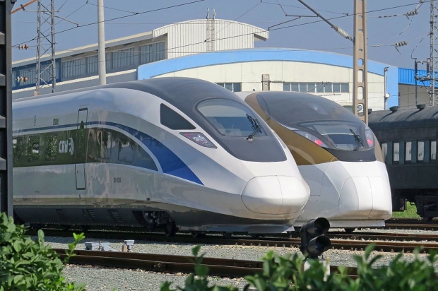 CR400AF와 CR400BF의 모습.(사진=N509FZ, CC BY-SA 4.0, via Wikimedia Commons)