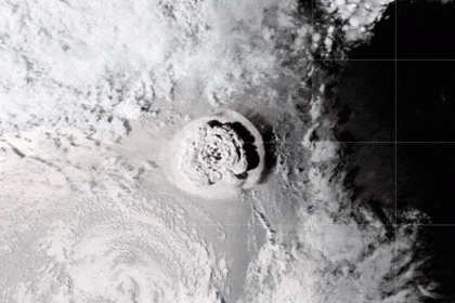 [핵잼 사이언스] 통가 화산 폭발시 수영장 5만8000개 채울 수증기 뿜었다