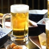 [여기는 일본] 21세기에 술 권하는 국가, 실화입니다…“세금 걷으려는 목적”