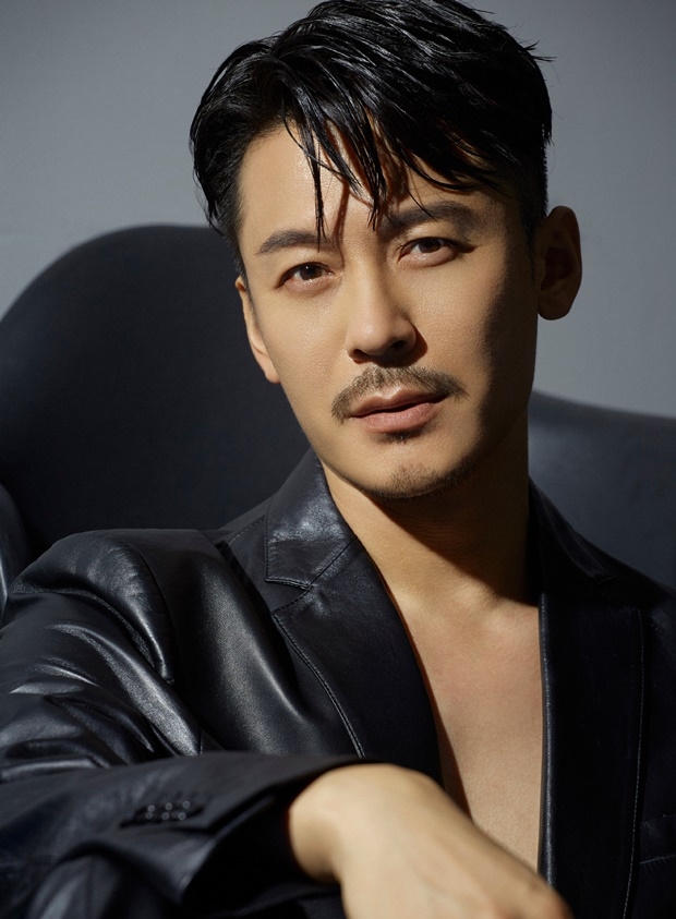 중화권 톱배우로 활동 중인 왕동의 아내 폭행 영상이 소셜미디어에 공개돼 파장이 일고 있다. 출처=웨이보