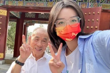 85세 할아버지와 단둘이 ‘위시리스트’ 실천 중인 중국 소녀 [월드피플+]