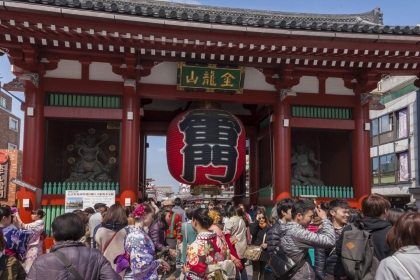 “한국 관광객, 일본서 쓰레기 투기·노상방뇨…관광지 몸살” [여기는 일본]