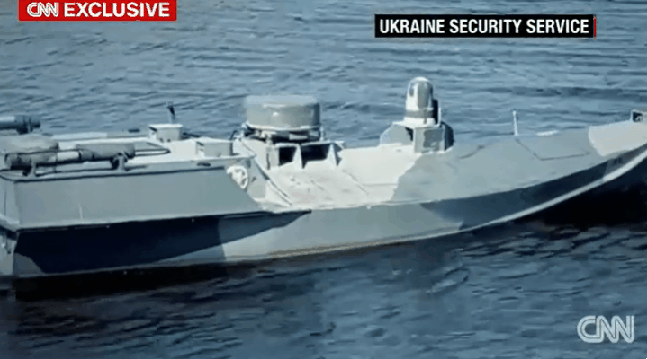 우크라이나 보안국은 직접 개발한 해상 드론(영상)으로 크림대교를 공습했다고 주장했다