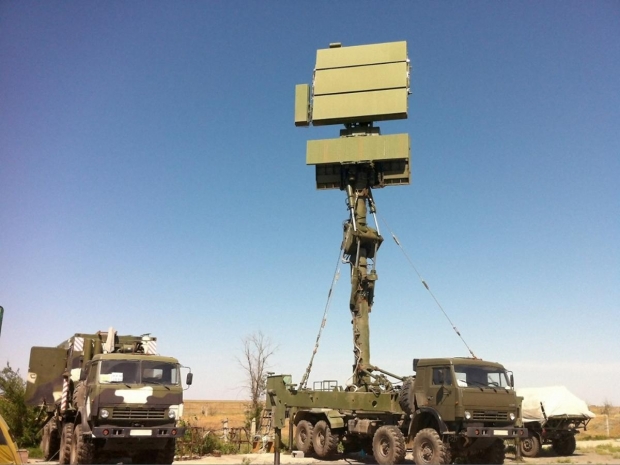 S-400 시스템의 공중정찰 레이더 장비 차량 48Y6-K1 ‘포틀렛’의 모습.