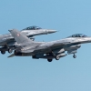 러시아 미사일, 폴란드 영공 침범…“F-16 전투기 출격”